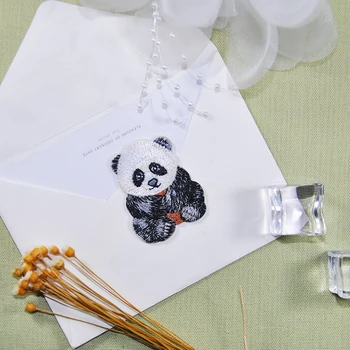 Cartoon Panda Mačka Oblečenie Škvrny Žehlička na Pruhy pre Odznaky, Nálepky na Oblečenie Výšivky Roztomilý Dinosaurus Zvierat Appliques