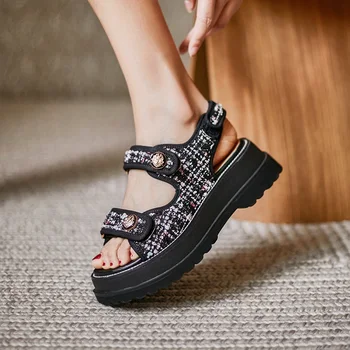 Veľká veľkosť 34-42 módne letné ženy sandále hrubé vysoké podpätky platformu dámy topánky pohodlné pracky šaty strany ležérne topánky