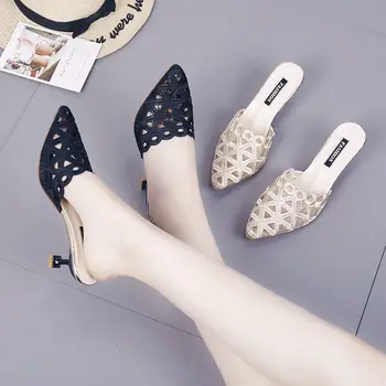 Sandále Ženy Shixia Nosenie kórejská Verzia 2020 Nové Divoké Poukázal Stiletto Sandále a Papuče s Mačka Päty Pol Papuče