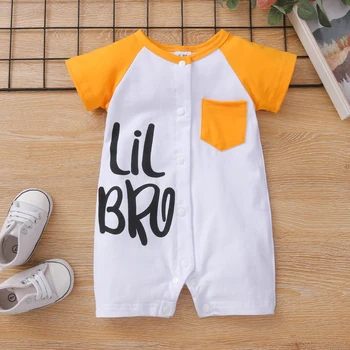 2021 Nový Štýl Baby Boy je Bežné Krátky Rukáv Jumpsuit Jedinečné Písmeno Tlač Single-breasted Krátke Romper