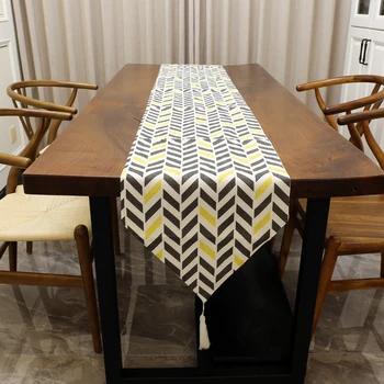 Stôl Runner Mat Vankúš Geometrické Vzory Žltý Prúžok Mäkké Pohodlné Pre Domáce Tabuľka Vonkajšie Svadobné Party Stolové Prestieranie