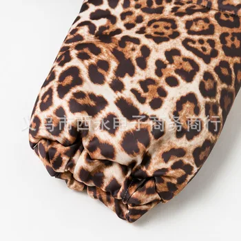 2021 Zimné Žien Leopard Parkas Tlač Bunda Vysoký Golier Teplé Krátka Bavlna-čalúnená Oblečenie Sexy Bavlna-čalúnená Bunda Ženy